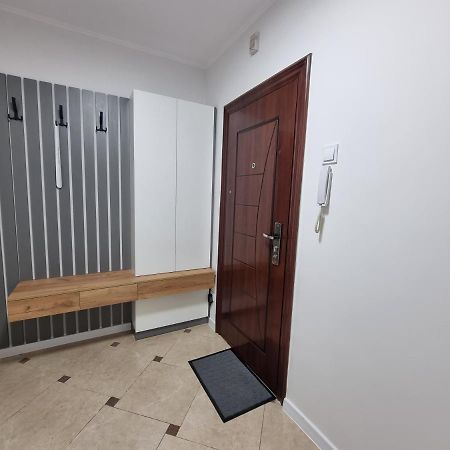 Negruzzi Bd, One Bedroom Apartment Chişinau Exteriör bild