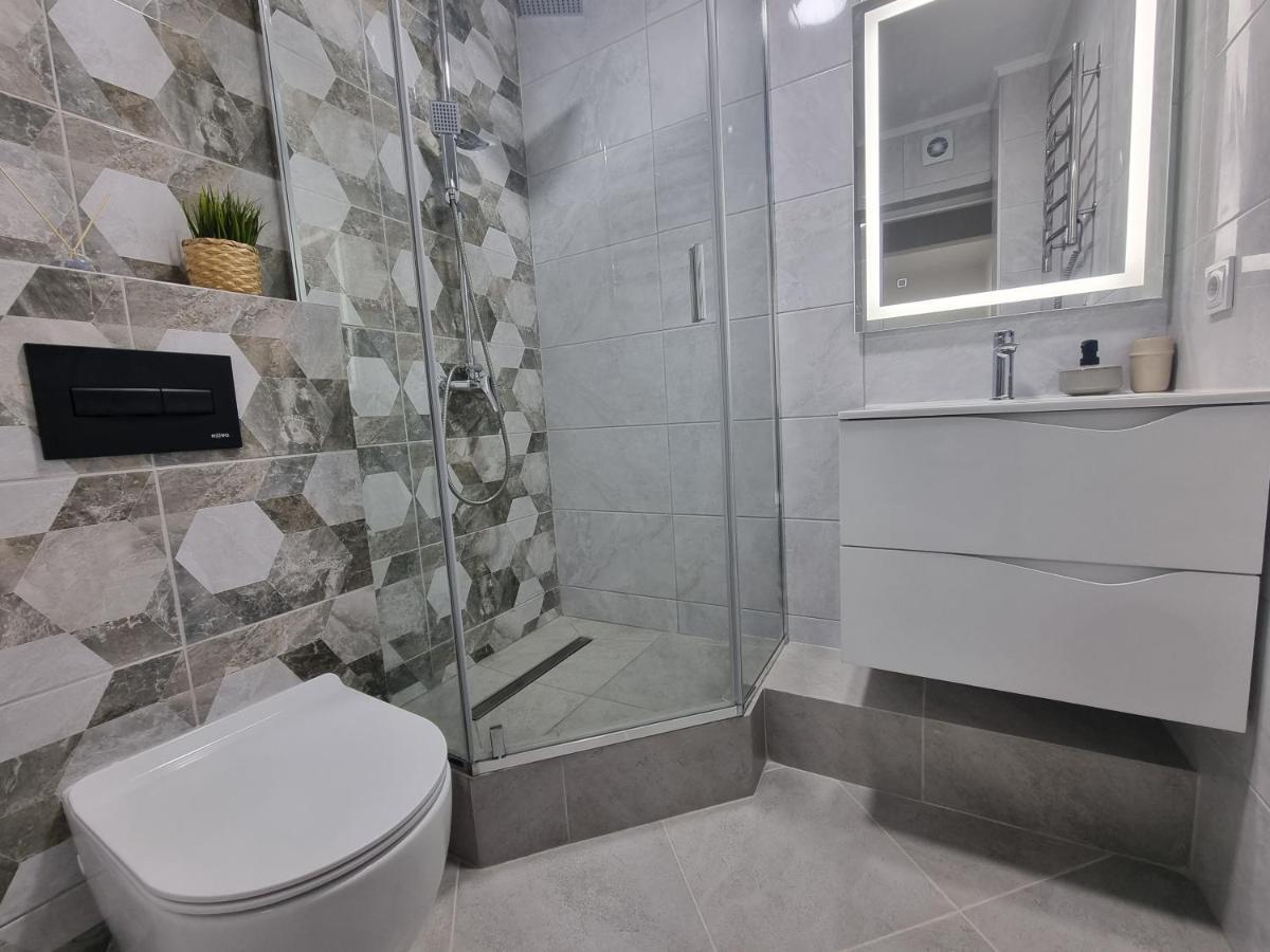 Negruzzi Bd, One Bedroom Apartment Chişinau Exteriör bild